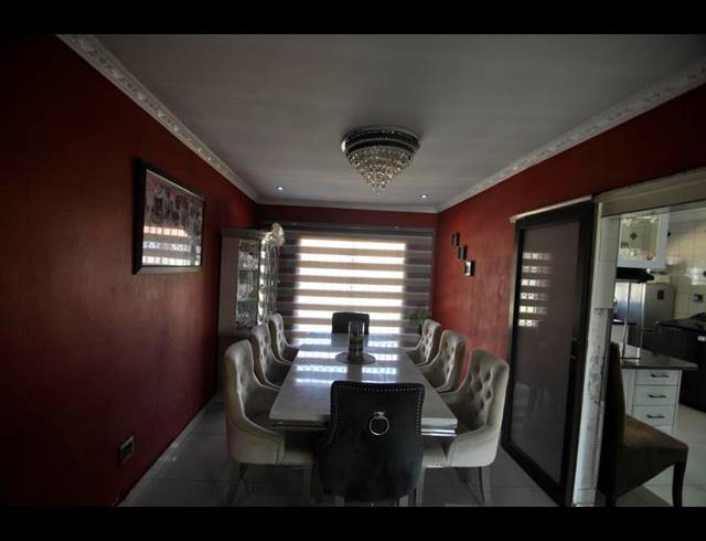 4 BEDROOM HOUSE FOR SALE IN GROENEWEIDE